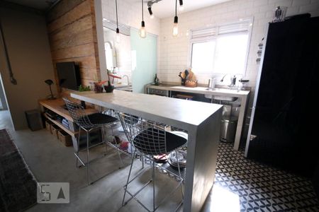 Apartamento à venda com 70m², 1 quarto e 1 vagaSala - Cozinha