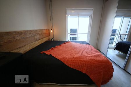 Apartamento à venda com 70m², 1 quarto e 1 vagaQuarto