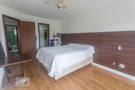 Casa para alugar com 680m², 3 quartos e 2 vagasSuíte