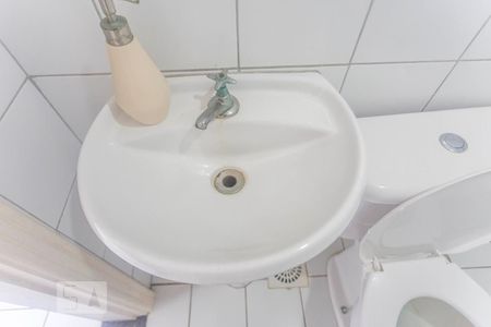 Casa para alugar com 680m², 3 quartos e 2 vagasBanheiro Dependência pia