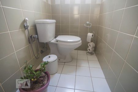 Casa para alugar com 680m², 3 quartos e 2 vagasLavabo