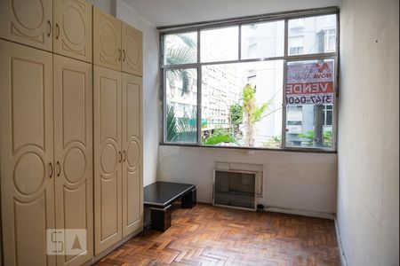 Apartamento à venda com 40m², 1 quarto e sem vagaQuarto