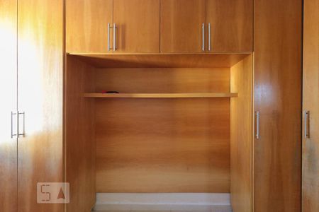 Quarto 1 de apartamento para alugar com 2 quartos, 58m² em Cidade das Flores, Osasco