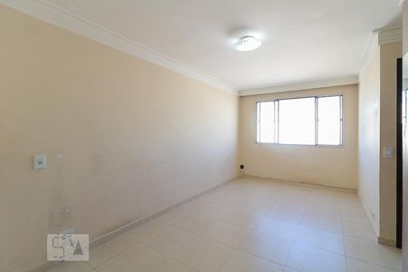 Sala de apartamento para alugar com 2 quartos, 58m² em Cidade das Flores, Osasco