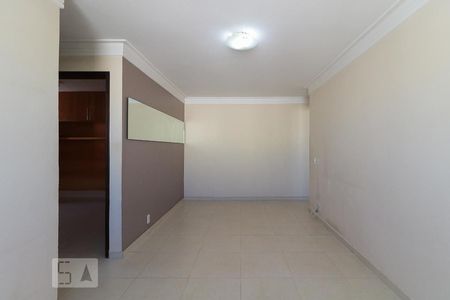 Sala de apartamento para alugar com 2 quartos, 58m² em Cidade das Flores, Osasco