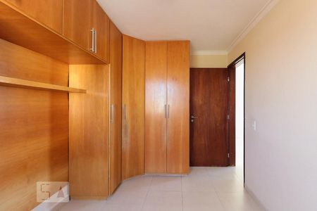 Quarto 1 de apartamento para alugar com 2 quartos, 58m² em Cidade das Flores, Osasco