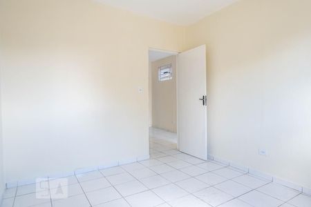 Quarto de casa para alugar com 1 quarto, 70m² em Parque Peruche, São Paulo