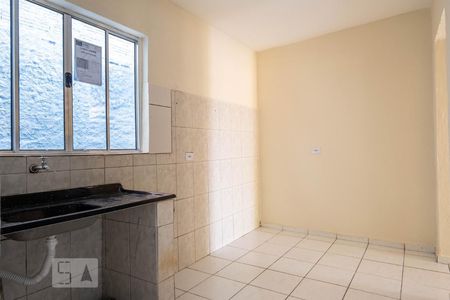 Cozinha de casa para alugar com 1 quarto, 70m² em Parque Peruche, São Paulo