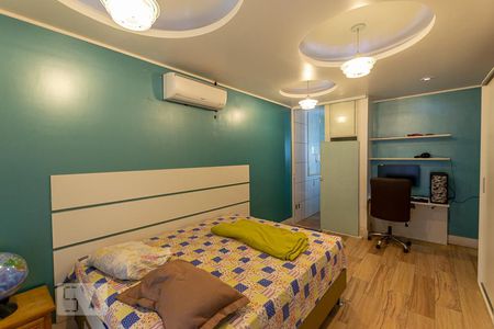 Casa à venda com 280m², 4 quartos e sem vaga Casa à venda com 280m², 4 quartos e sem vagaSuite Canadense 2