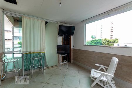 Casa à venda com 280m², 4 quartos e sem vaga Casa à venda com 280m², 4 quartos e sem vagaCozinha