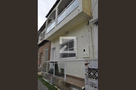 Casa à venda com 135m², 3 quartos e sem vagaFachada