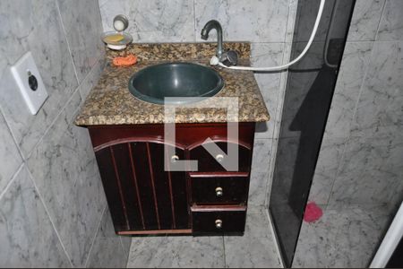 Casa à venda com 135m², 3 quartos e sem vagaBanheiro 1