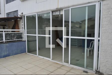 Casa à venda com 135m², 3 quartos e sem vagaÁrea comum