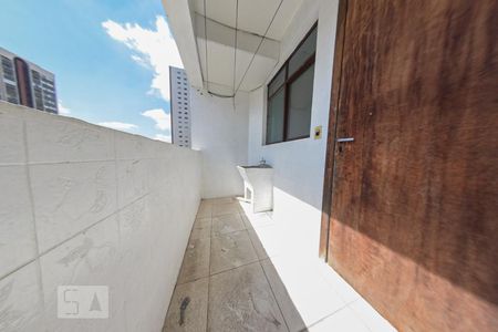 Sacada de apartamento para alugar com 2 quartos, 50m² em Rebouças, Curitiba