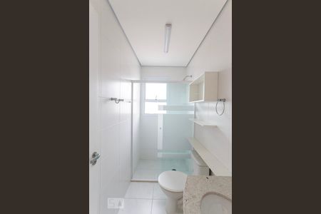 Apartamento para alugar com 70m², 2 quartos e 2 vagas Apartamento para alugar com 70m², 2 quartos e 2 vagasBanheiro da suíte