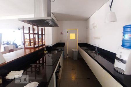 Apartamento para alugar com 70m², 2 quartos e 2 vagas Apartamento para alugar com 70m², 2 quartos e 2 vagasÁrea comum - Salão de festas