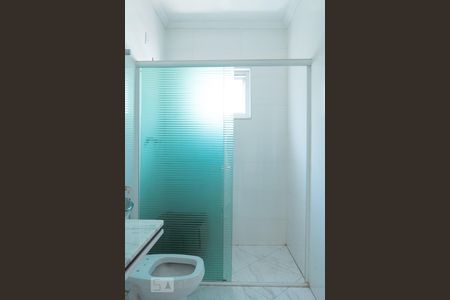 Banheiro Suíte de casa à venda com 2 quartos, 210m² em Piqueri, São Paulo
