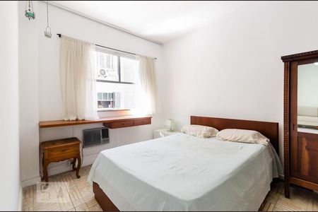 Quarto de apartamento para alugar com 1 quarto, 45m² em Ponta da Praia, Santos