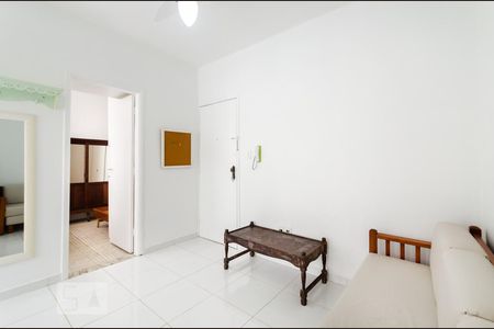 Sala de apartamento para alugar com 1 quarto, 45m² em Ponta da Praia, Santos