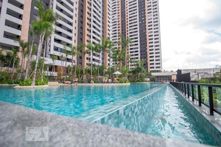 Apartamento à venda com 39m², 1 quarto e sem vagaPiscina