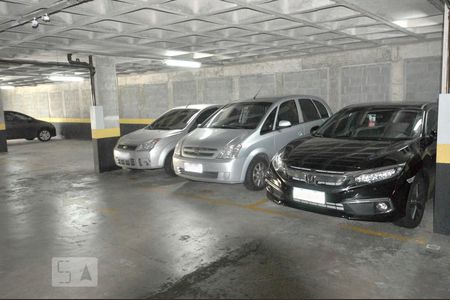 Apartamento para alugar com 63m², 2 quartos e 2 vagasGaragem p/ 2 carros
