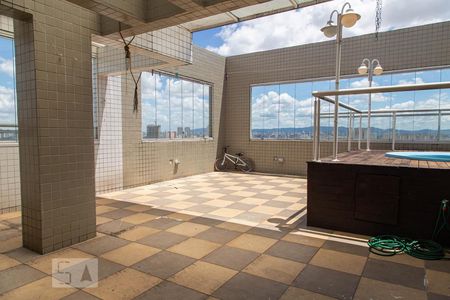 Apartamento à venda com 192m², 3 quartos e 2 vagasCobertura