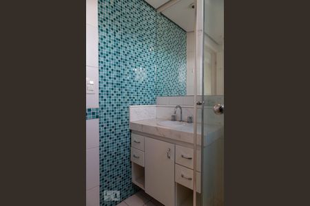 Apartamento à venda com 192m², 3 quartos e 2 vagasBanheiro da Suíte 1