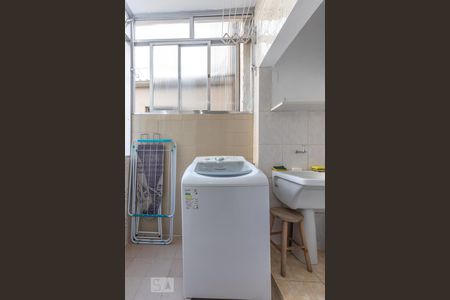 Apartamento para alugar com 80m², 3 quartos e sem vagaÁrea de Serviço