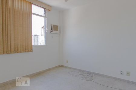 Apartamento à venda com 76m², 3 quartos e 1 vagaQuarto 3