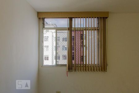 Sala de apartamento à venda com 3 quartos, 76m² em Vila Isabel, Rio de Janeiro