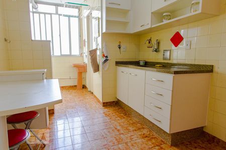 Apartamento à venda com 76m², 3 quartos e 1 vagaCozinha