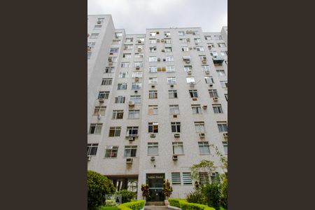 Apartamento à venda com 76m², 3 quartos e 1 vagaFachada do Bloco