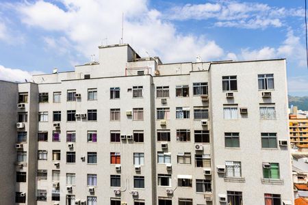 Vista da Sala de apartamento para alugar com 3 quartos, 76m² em Vila Isabel, Rio de Janeiro