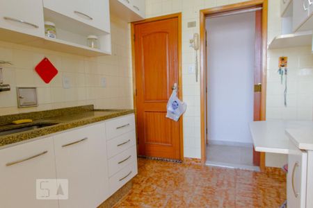 Apartamento à venda com 76m², 3 quartos e 1 vagaCozinha