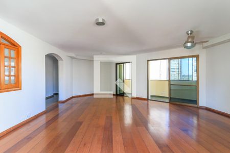 Sala de apartamento à venda com 3 quartos, 240m² em Campo Belo, São Paulo