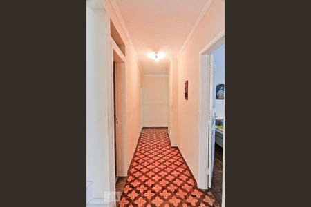 Corredor de casa à venda com 5 quartos, 250m² em Vila Roque, São Paulo