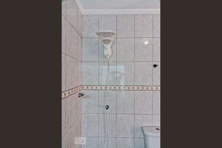 Casa à venda com 250m², 5 quartos e 2 vagasBanheiro 1