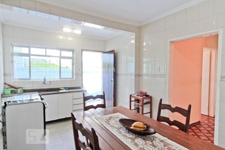 Casa à venda com 250m², 5 quartos e 2 vagasCozinha