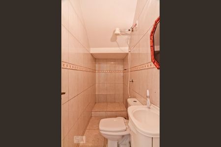 Casa à venda com 250m², 5 quartos e 2 vagasBanheiro 2