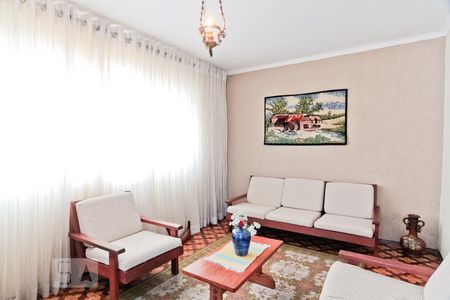 Sala de casa à venda com 5 quartos, 250m² em Vila Roque, São Paulo