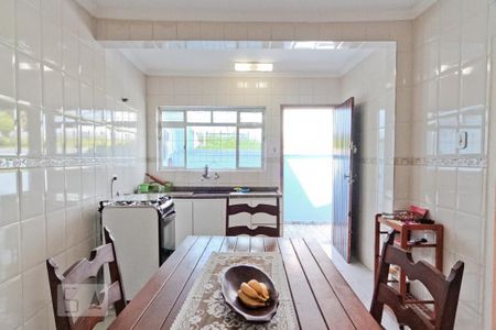 Casa à venda com 250m², 5 quartos e 2 vagasCozinha