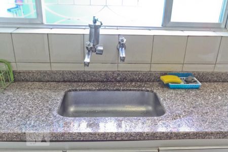 Casa à venda com 250m², 5 quartos e 2 vagasCozinha