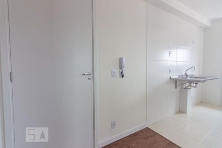 Sala de apartamento para alugar com 1 quarto, 40m² em Presidente Altino, Osasco