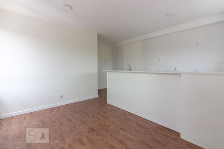 Sala de apartamento para alugar com 1 quarto, 40m² em Presidente Altino, Osasco