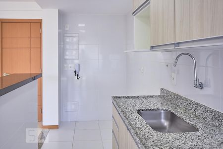 Apartamento para alugar com 75m², 2 quartos e 1 vagaCozinha