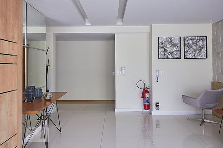 Apartamento para alugar com 75m², 2 quartos e 1 vagaHall de Entrada