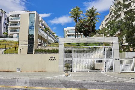 Apartamento para alugar com 75m², 2 quartos e 1 vagaVista da Rua