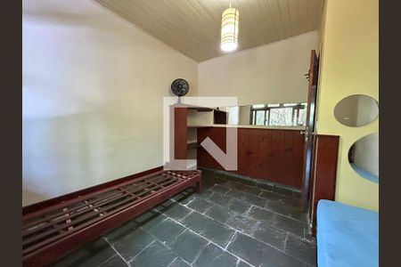 Quarto 2 de casa para alugar com 6 quartos, 230m² em Campeche, Florianópolis