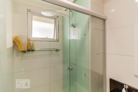Apartamento à venda com 44m², 2 quartos e sem vagaBanheiro - Box de Vidro