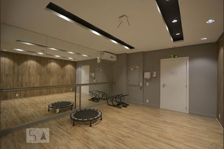 Studio para alugar com 21m², 1 quarto e sem vaga Studio para alugar com 21m², 1 quarto e sem vagaAcademia